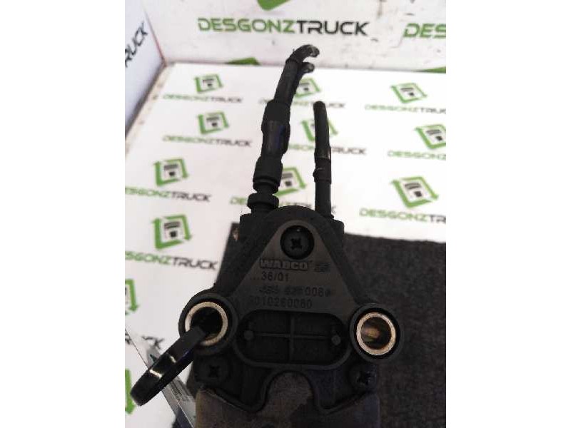 Recambio de valvula aire para renault hd 250.18 premium e2 fg modelo 250.18 184 kw cabina para dormir referencia OEM IAM  464007