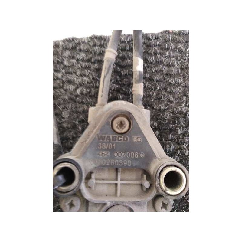 Recambio de valvula aire para renault hd 250.18 premium e2 fg modelo 250.18 184 kw cabina para dormir referencia OEM IAM  464007