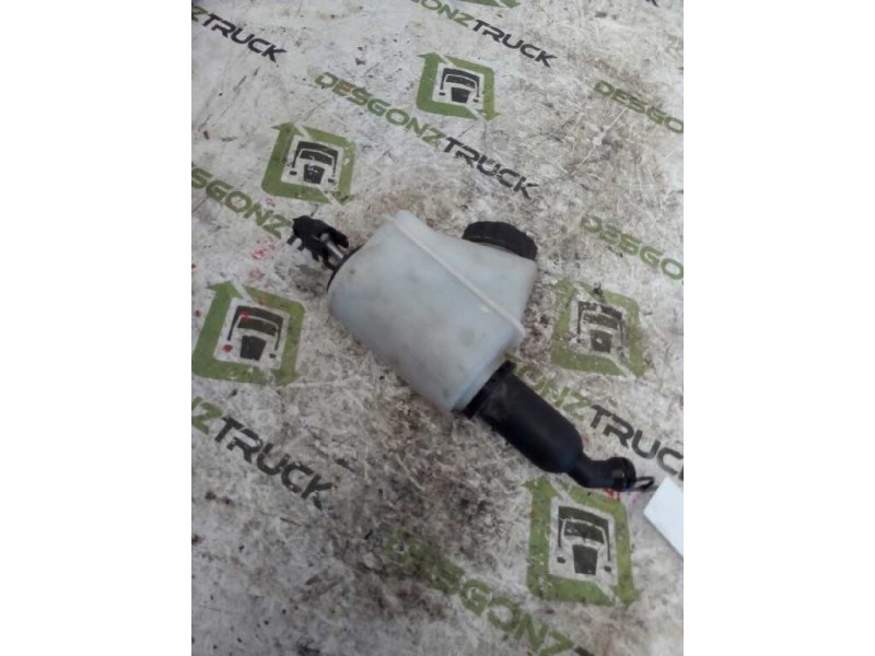 Recambio de bombin embrague para renault premium distribution fas 4x2 cabina larga referencia OEM IAM   