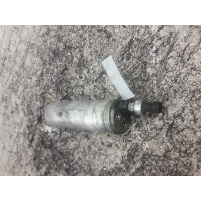 Recambio de filtro secante para opel combo (corsa c) familiar referencia OEM IAM 13106001 E3469 00AL720