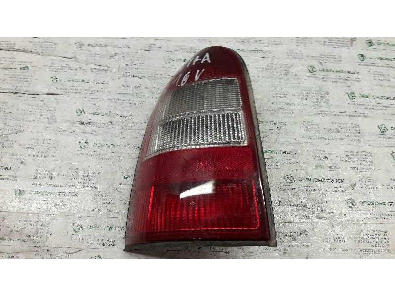 Recambio de piloto trasero derecho para opel vectra b berlina básico (1999) referencia OEM IAM 90585001  