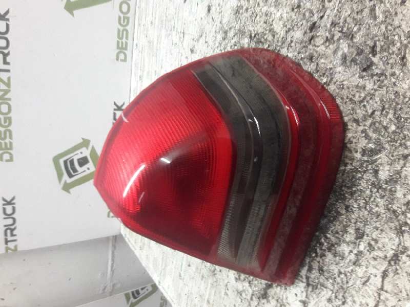 Recambio de piloto trasero derecho para mercedes-benz clase c (w202) berlina 180 (202.018) referencia OEM IAM 2028201064R  