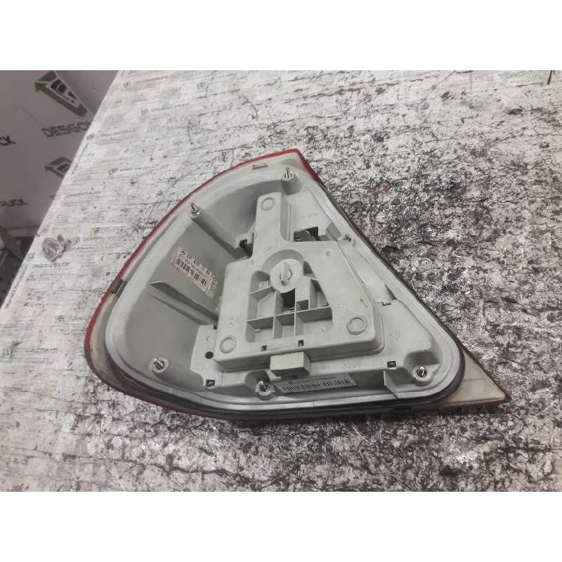 Recambio de piloto trasero derecho para mercedes-benz clase c (w202) berlina 180 (202.018) referencia OEM IAM 2028201064R  