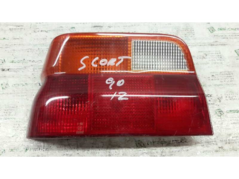 Recambio de piloto trasero izquierdo para ford escort berlina cl referencia OEM IAM   