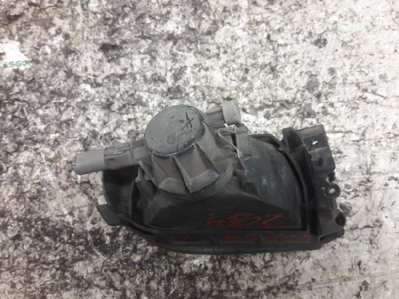 Recambio de faro antiniebla derecho para renault clio i phase iii 1.2 maxi referencia OEM IAM 7700835210L  