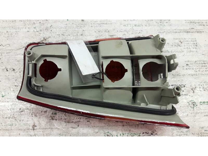 Recambio de piloto trasero derecho para opel kadett e california berlina referencia OEM IAM   