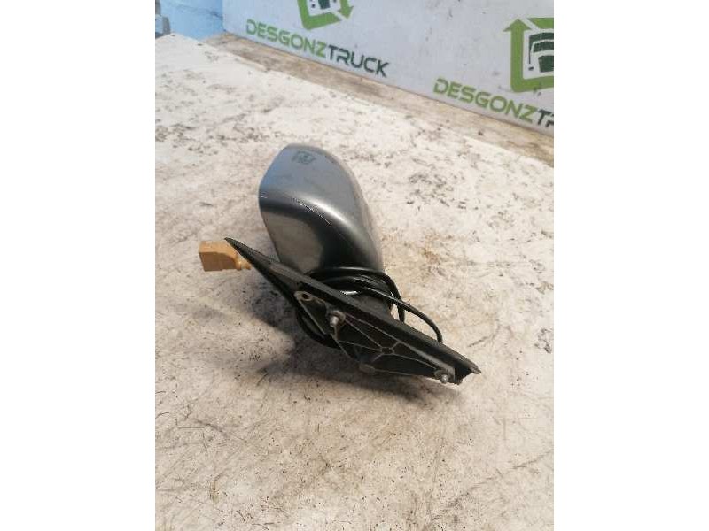 Recambio de retrovisor izquierdo para audi a4 berlina (8e) 1.9 tdi referencia OEM IAM   5 CABLES