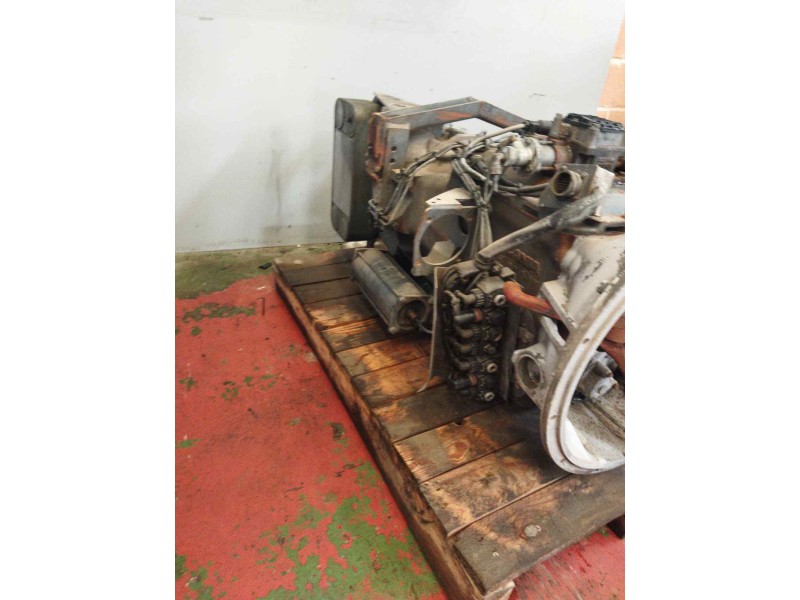 Recambio de caja cambios para scania trucks serie 4 bus k 124 referencia OEM IAM GR801R 6900548 