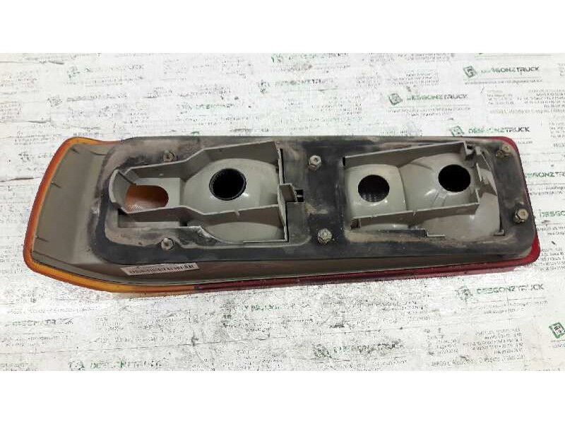 Recambio de piloto trasero derecho para ford sierra berlina cl referencia OEM IAM 87BG13A602  