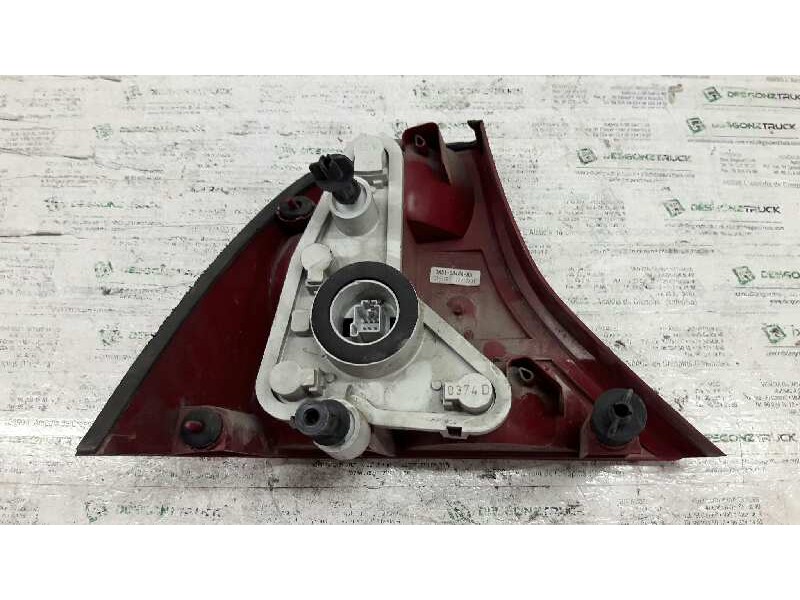 Recambio de piloto trasero derecho para ford focus berlina (cak) ghia referencia OEM IAM 1M5113404BB  