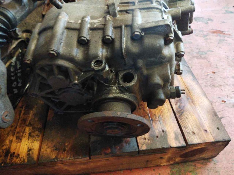 Recambio de caja cambios para nissan trucks l-80 referencia OEM IAM S542 1307052016 07101150-0