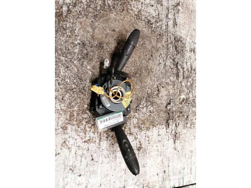 Recambio de mando multifuncion para fiat doblo (119) 1.3 16v multijet active com. (55kw) referencia OEM IAM 7354166620  