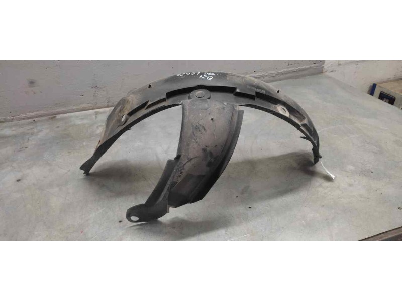 Recambio de paso rueda izquierdo para renault kangoo (f/kc0) alize referencia OEM IAM 8200156691 DELANTERO 