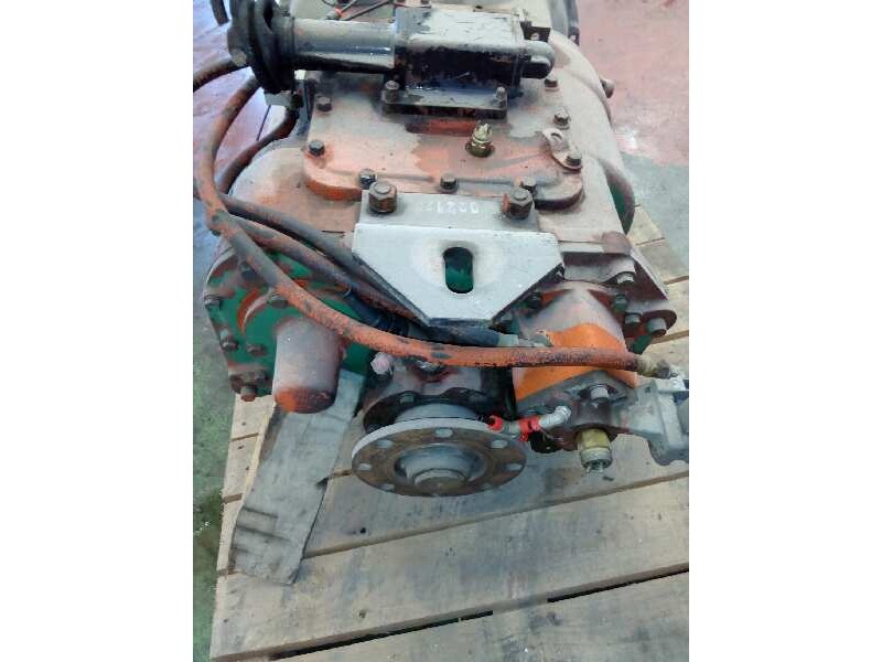 Recambio de caja cambios para pegaso trucks . . referencia OEM IAM RTXF11609A N104855 Y11197