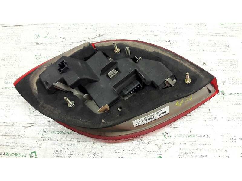 Recambio de piloto trasero derecho para ford ka (ccq) ka 1 referencia OEM IAM   