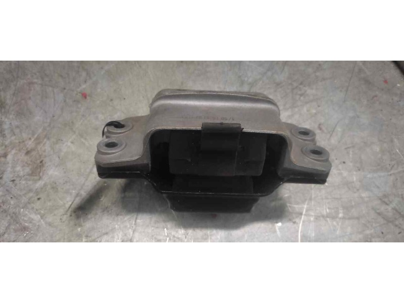 Recambio de soporte motor izquierdo para skoda octavia berlina (1z3) active referencia OEM IAM 1K0199555  