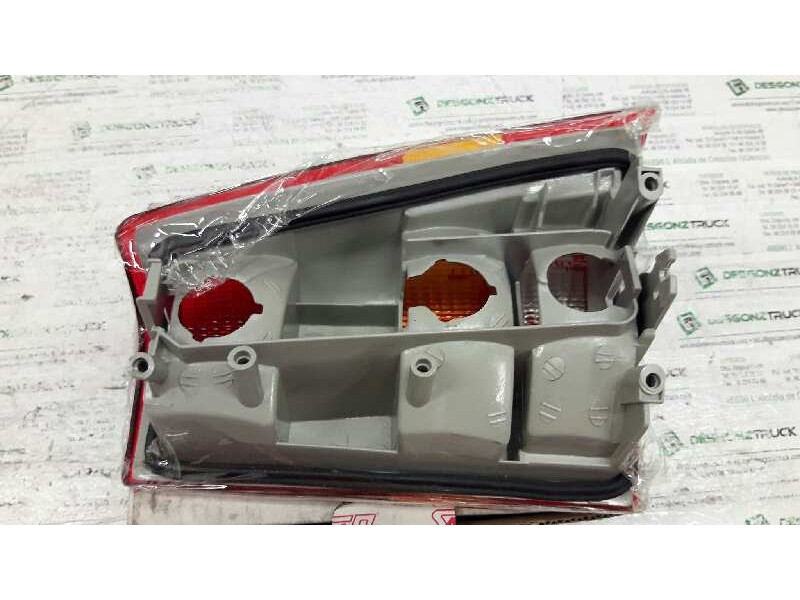 Recambio de piloto trasero izquierdo para opel kadett e gsi berlina referencia OEM IAM   