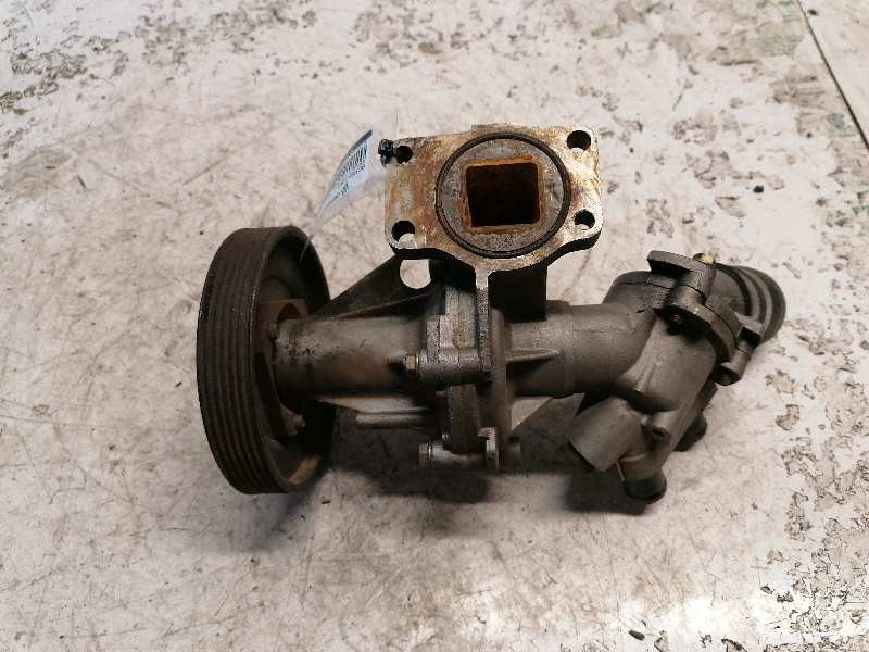 Recambio de bomba agua para renault laguna (b56) 2.2 diesel referencia OEM IAM 7700871801  