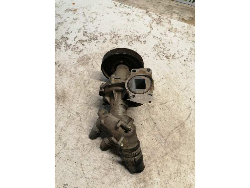 Recambio de bomba agua para renault laguna (b56) 2.2 diesel referencia OEM IAM 7700871801  