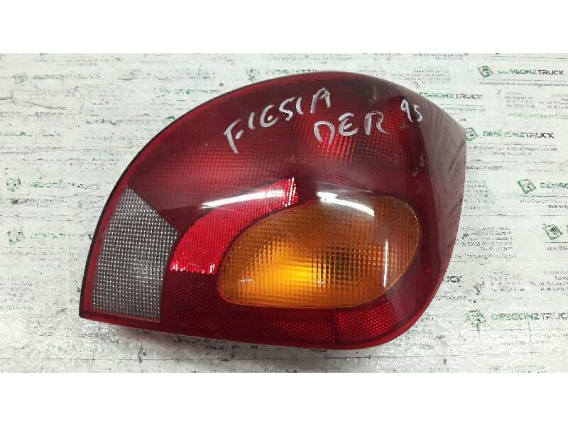 Recambio de piloto trasero derecho para ford fiesta berlina ghia referencia OEM IAM   