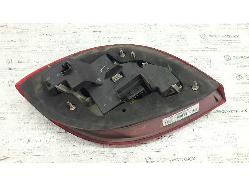 Recambio de piloto trasero derecho para ford ka (ccq) collection referencia OEM IAM 97KG13N004  
