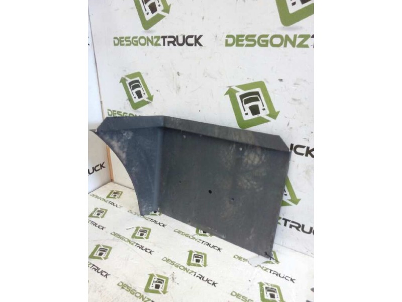 Recambio de guardabarros delantero derecho para nissan trucks l35.09 ... referencia OEM IAM   