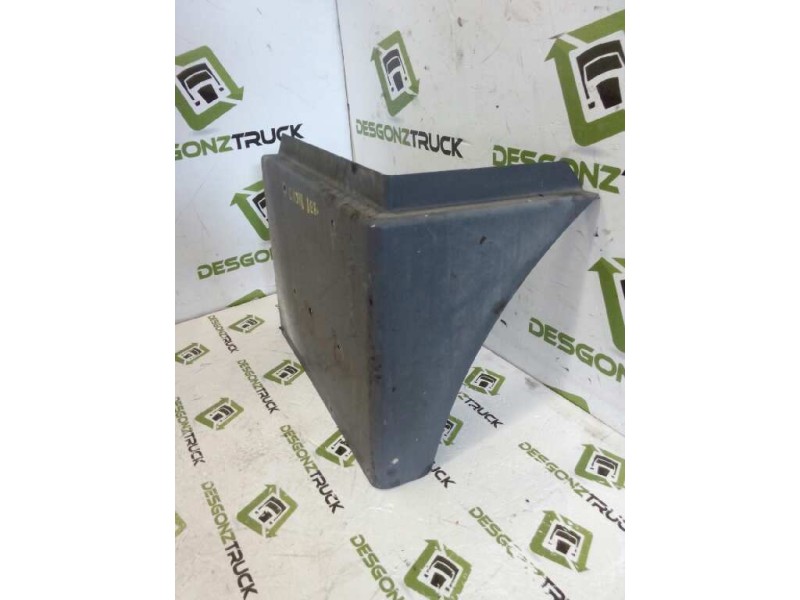 Recambio de guardabarros delantero derecho para nissan trucks l35.09 ... referencia OEM IAM   