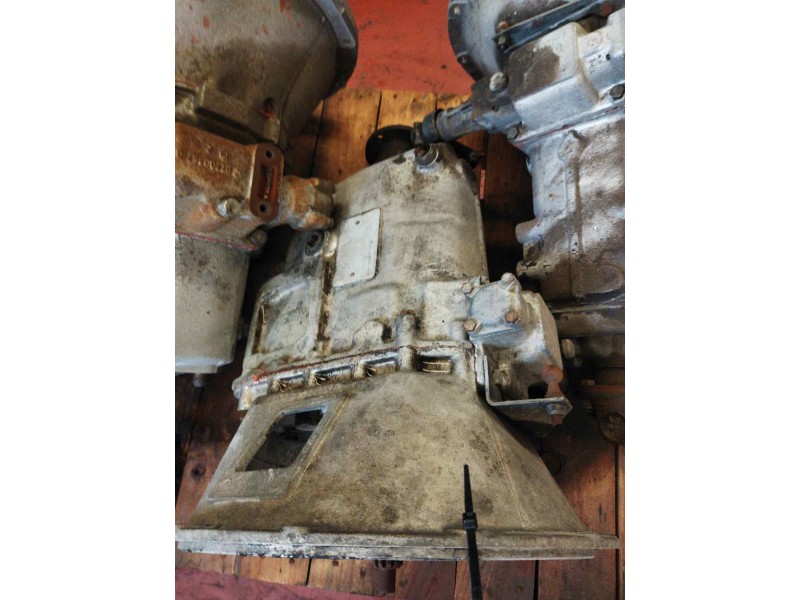 Recambio de caja cambios para nissan trucks l35.09 ... referencia OEM IAM M525A  