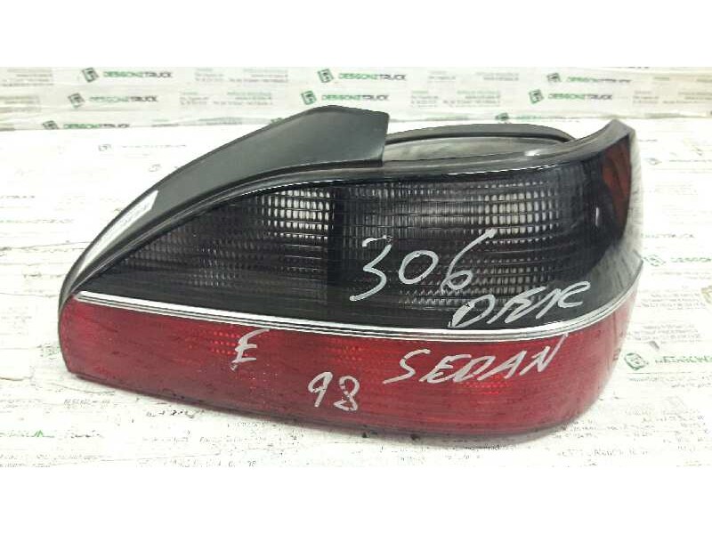 Recambio de piloto trasero derecho para peugeot 306 berlina 3/5 puertas (s1) style referencia OEM IAM   