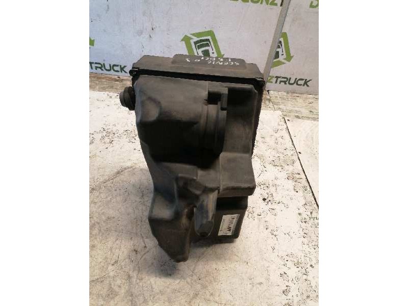 Recambio de filtro aire para renault scenic ii 1.5 dci diesel referencia OEM IAM 8200369798  