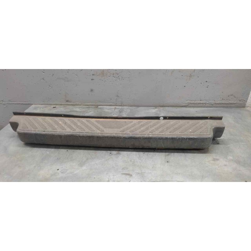 Recambio de paragolpes trasero para ford transit mod. 2000 combi ft 330 2.4 medio referencia OEM IAM   
