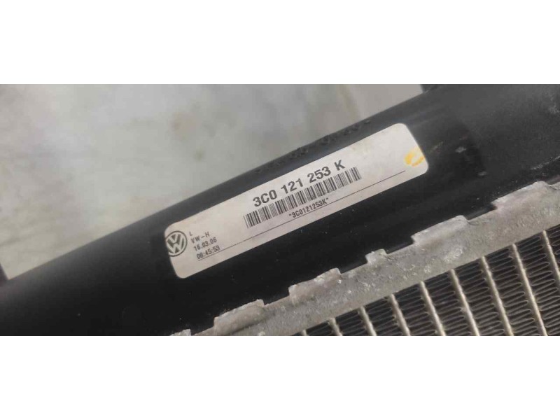 Recambio de radiador agua para volkswagen passat berlina (3c2) trendline referencia OEM IAM 3C0121253K  