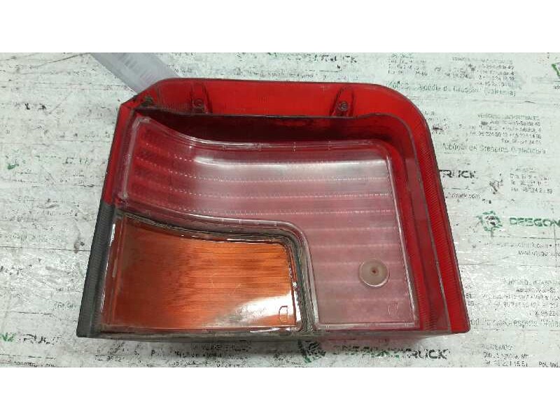 Recambio de piloto trasero derecho para peugeot 205 berlina 1.4 generation referencia OEM IAM  TULIPA DERECHA 