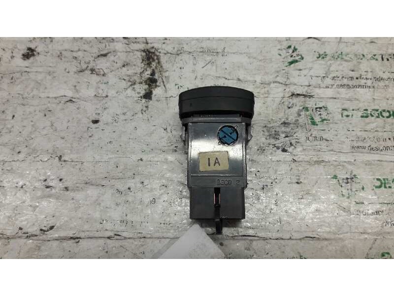 Recambio de warning para chevrolet lacetti se referencia OEM IAM   