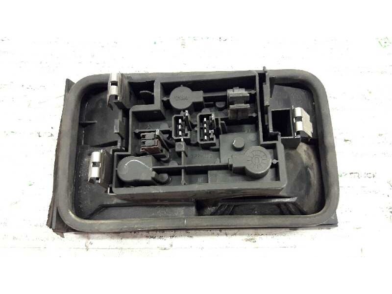 Recambio de piloto trasero derecho para citroën xantia berlina 1.9 td seduction referencia OEM IAM   