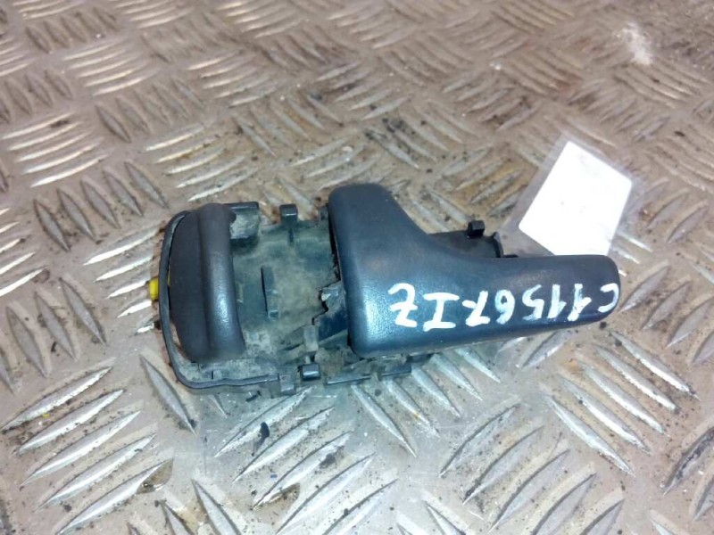 Recambio de maneta interior delantera izquierda para nissan trucks atleon 120 referencia OEM IAM   