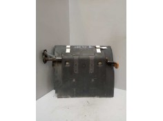 Recambio de guardabarros trasero izquierdo para renault magnum ab 2005 12.8 diesel referencia OEM IAM   DELANTERO