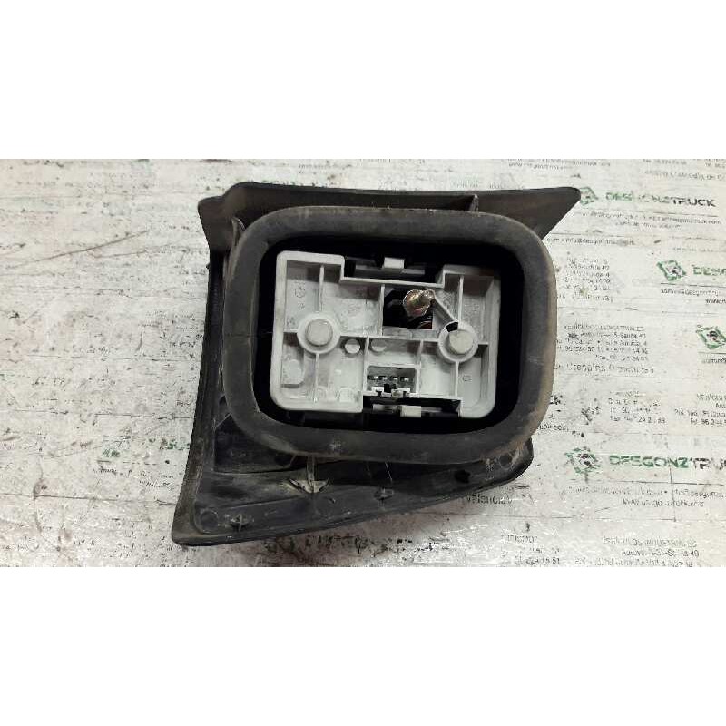 Recambio de piloto trasero izquierdo para citroën xantia break 1.8 sx referencia OEM IAM  PARTE EXTERIOR 