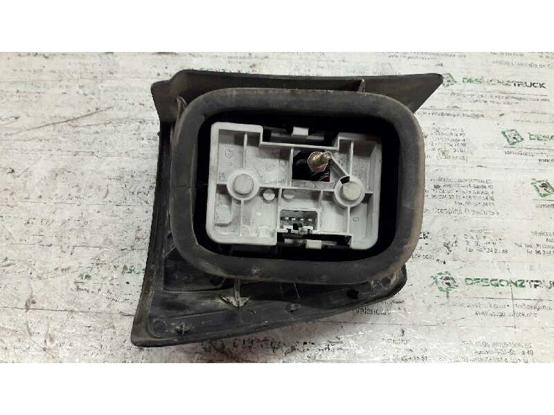 Recambio de piloto trasero izquierdo para citroën xantia break 1.8 sx referencia OEM IAM  PARTE EXTERIOR 