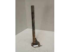 Recambio de soporte guardabarros trasero para renault magnum ab 2005 12.8 diesel referencia OEM IAM   DELANTERO