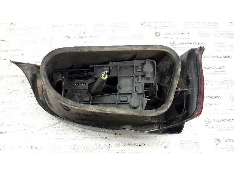Recambio de piloto trasero derecho para citroën saxo 1.5 d seduction referencia OEM IAM   