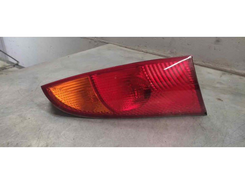 Recambio de piloto trasero derecho para ford focus berlina (cak) trend referencia OEM IAM   