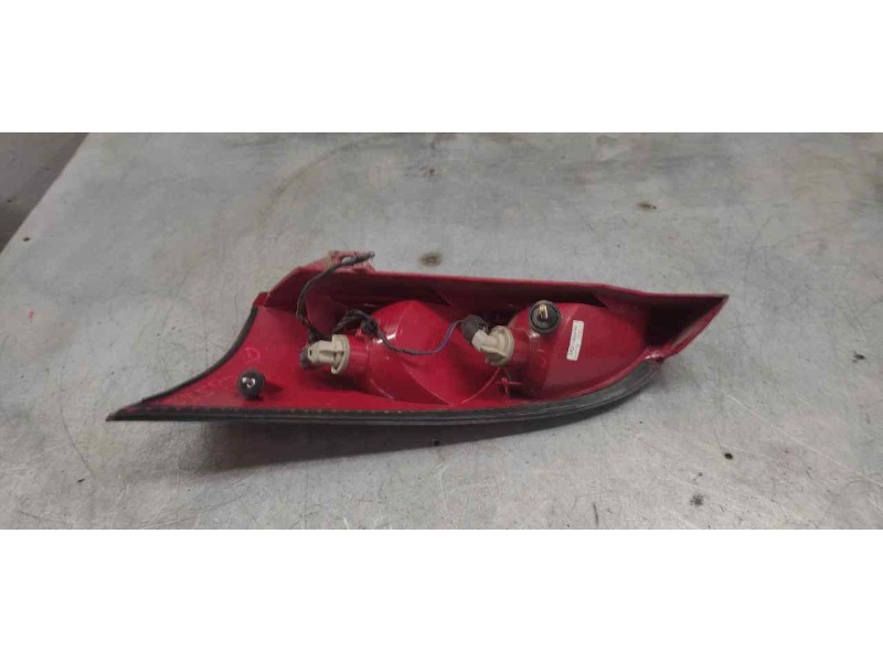 Recambio de piloto trasero derecho para ford focus berlina (cak) trend referencia OEM IAM   