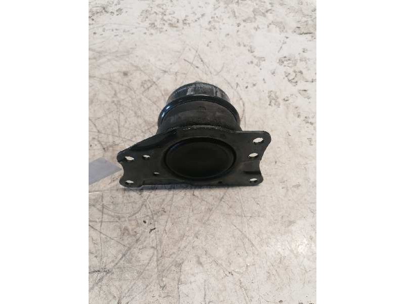 Recambio de soporte motor derecho para seat ibiza (6l1) cool referencia OEM IAM 6Q0199262AN  