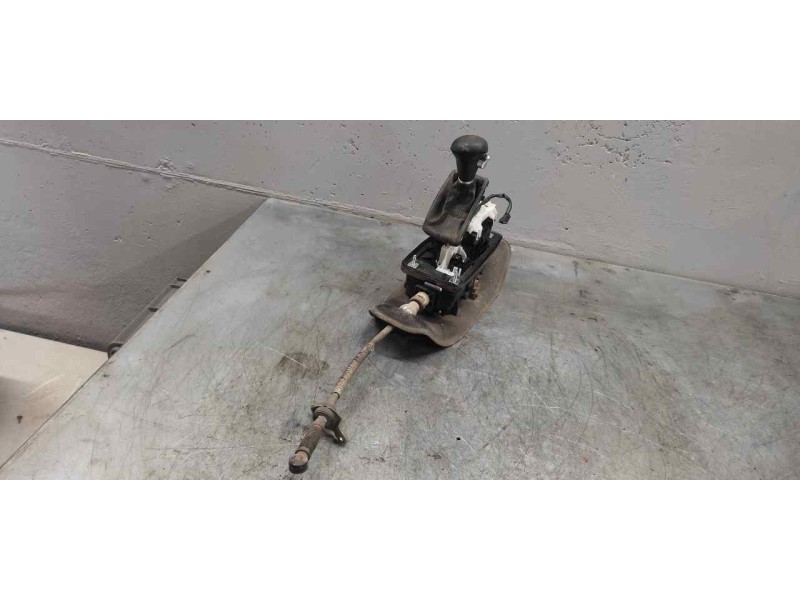 Recambio de palanca cambio para audi a4 ber. (b8) básico referencia OEM IAM 8K1713041F  