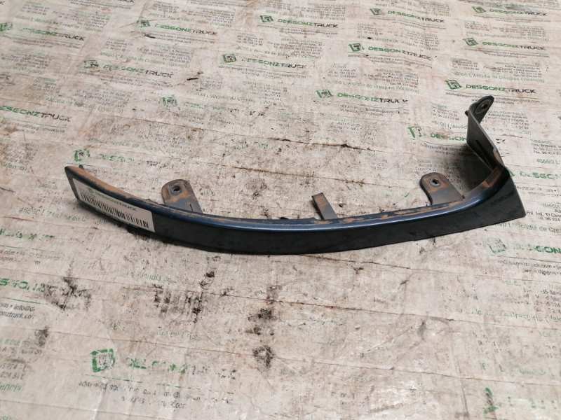 Recambio de moldura para daewoo lanos cool referencia OEM IAM  BAJO FARO DERECHO 