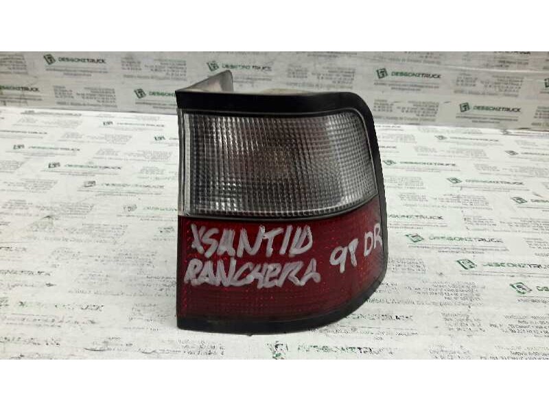 Recambio de piloto trasero derecho para citroën xantia break 1.9 sd sx referencia OEM IAM   