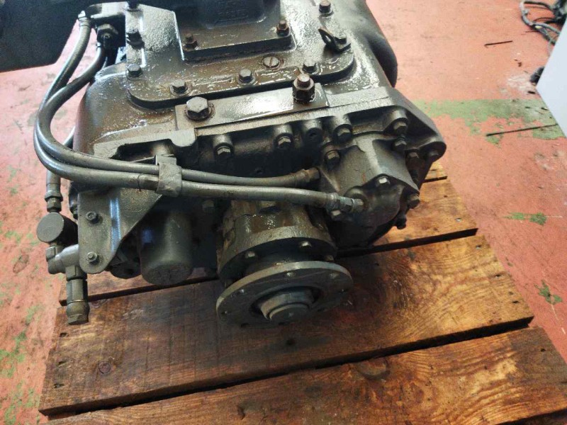 Recambio de caja cambios para pegaso trucks thecno 310 ... referencia OEM IAM RT09509A M081706 FULLER