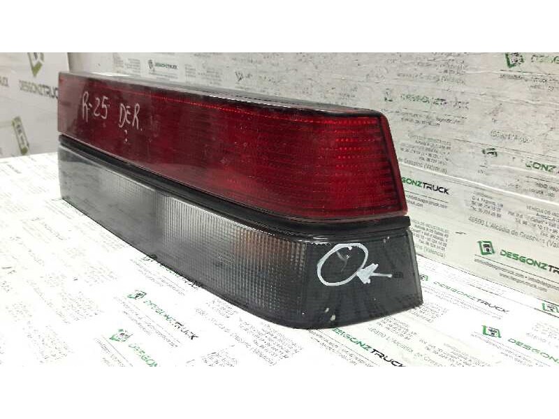 Recambio de piloto trasero derecho para renault 25 (b29) gts referencia OEM IAM 770078420  