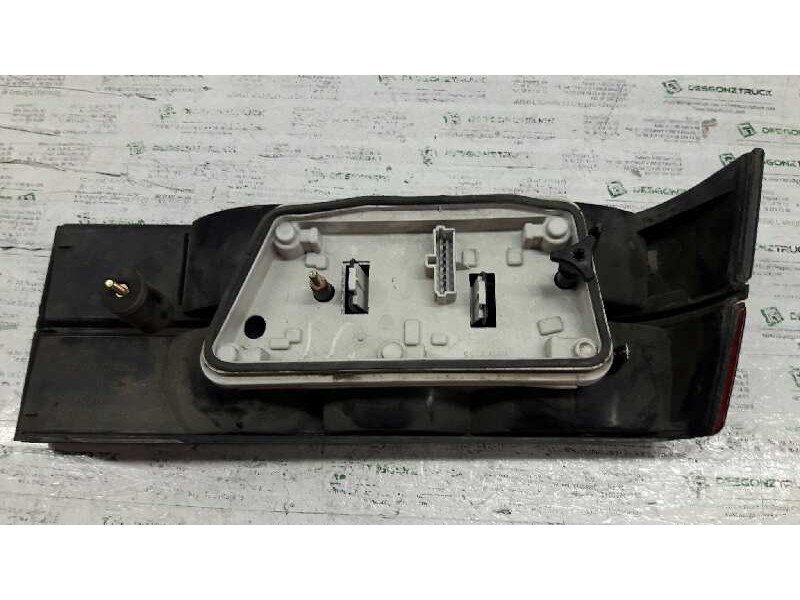 Recambio de piloto trasero derecho para renault 25 (b29) gts referencia OEM IAM 770078420  